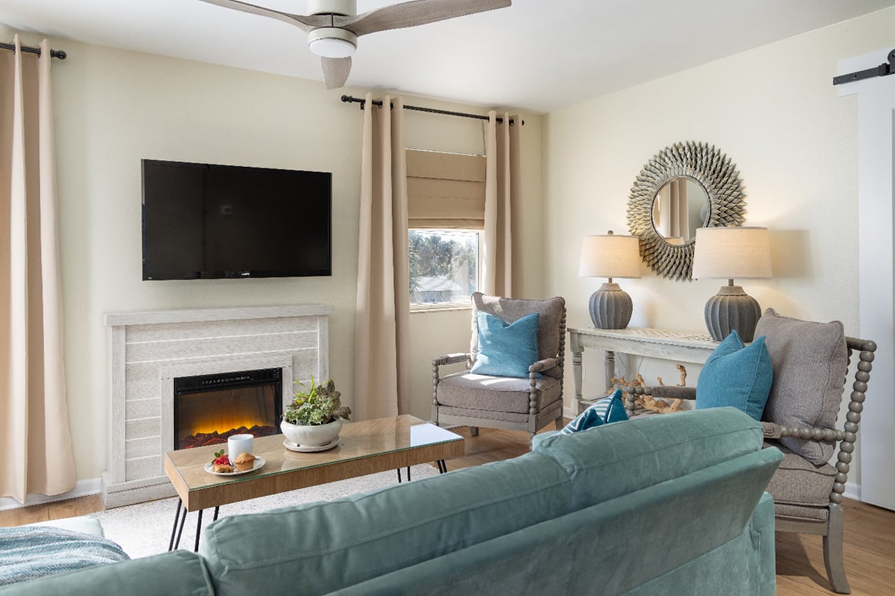 The Oceanview Cottage at St. Augustine Beach by Cottages on Vilano (Beachcomber)