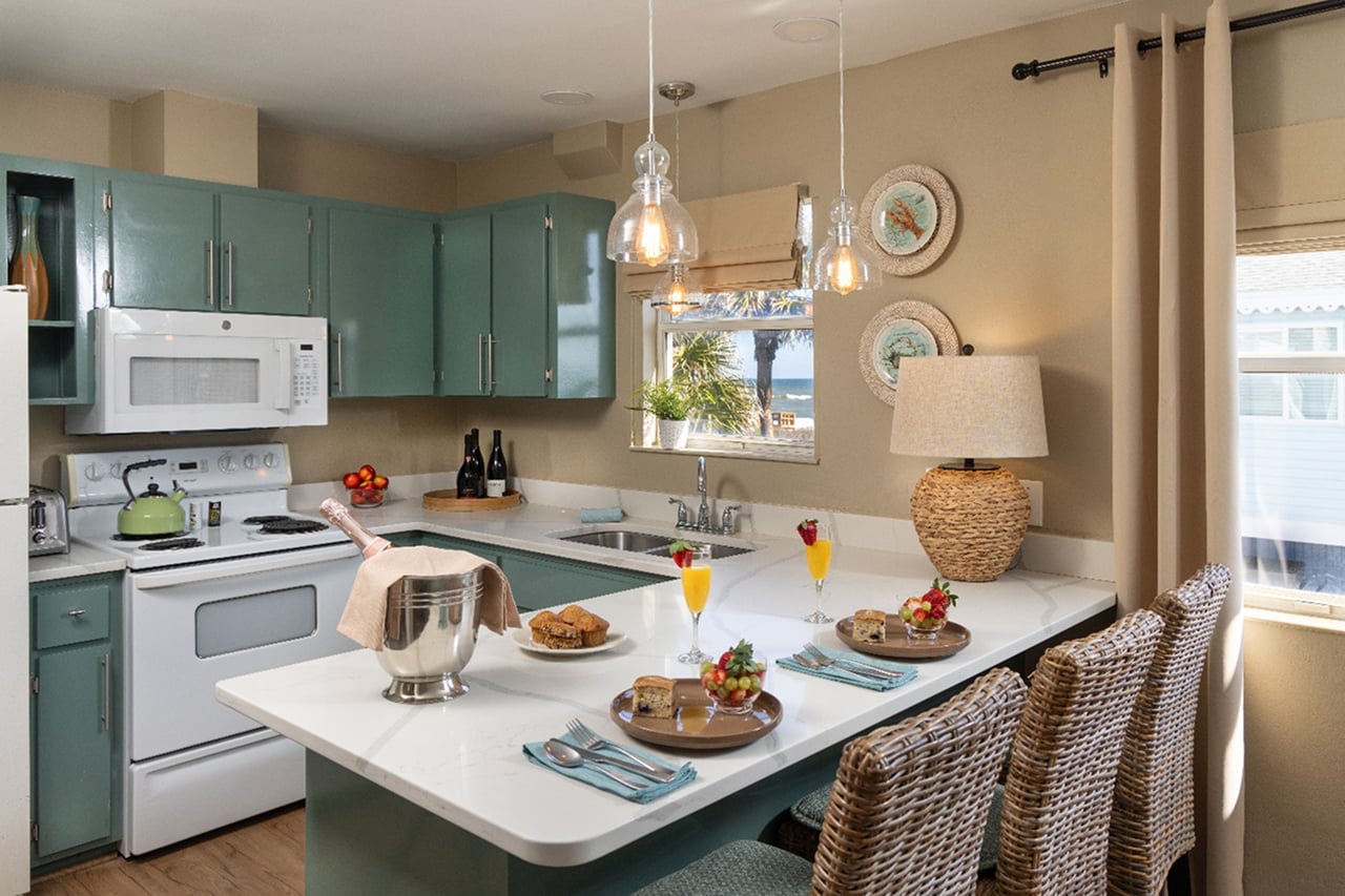 The Oceanview Cottage at St. Augustine Beach by Cottages on Vilano (Beachcomber)